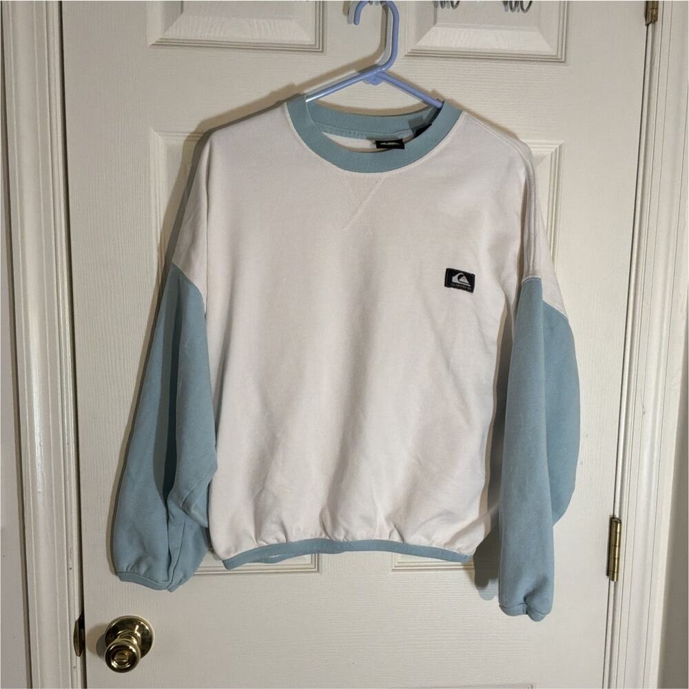 Quiksilver‎ Pullover Sweatshirt Logo Crew Neck Med. See pic for small flaw*